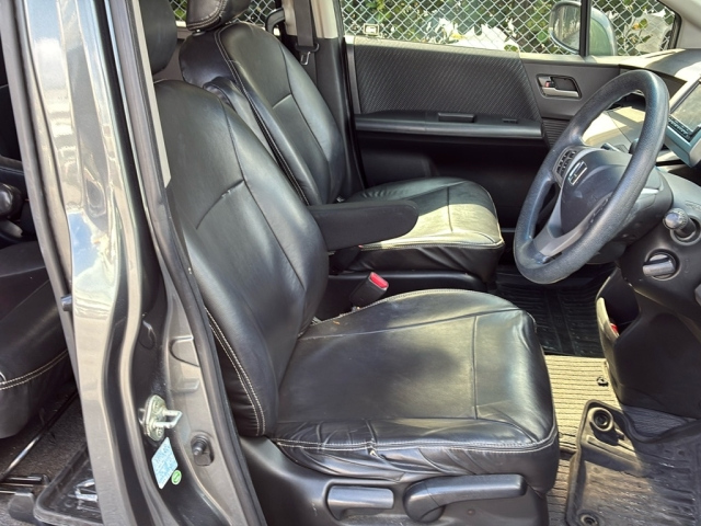 HONDA FREED 2013