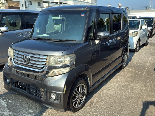 HONDA N BOX 2015