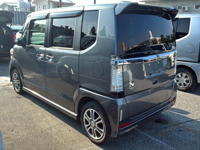 HONDA N BOX 2015