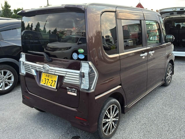 DAIHATSU TANTO 2017