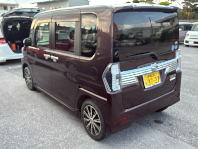 DAIHATSU TANTO 2017