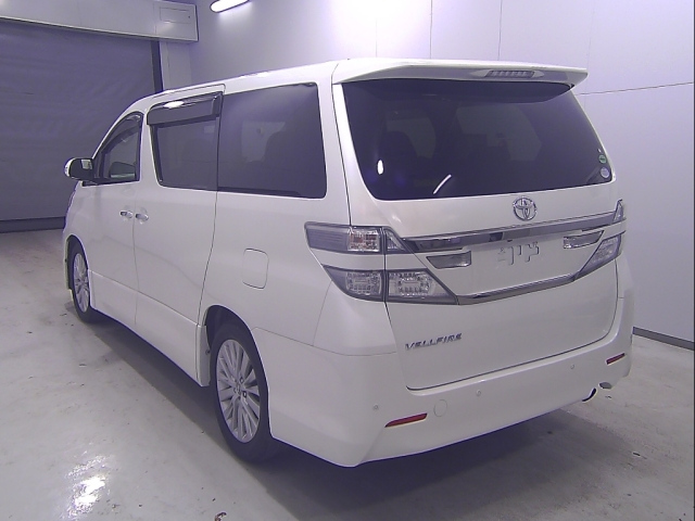 TOYOTA VELLFIRE 2012