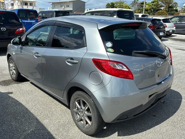 MAZDA DEMIO 2013