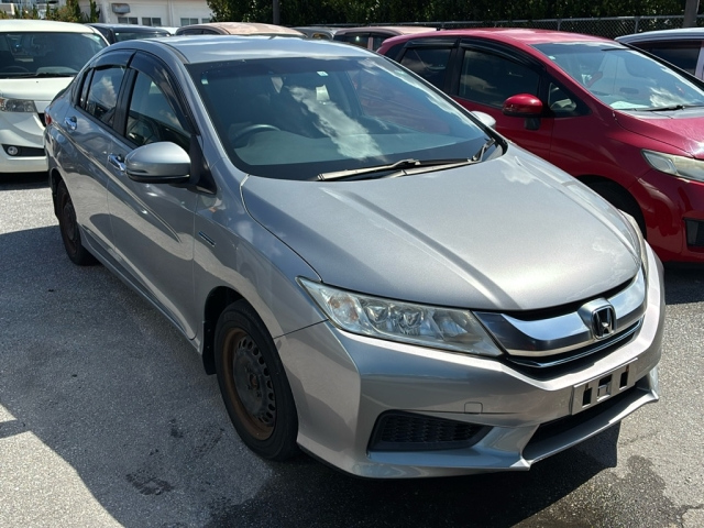 HONDA GRACE 2015