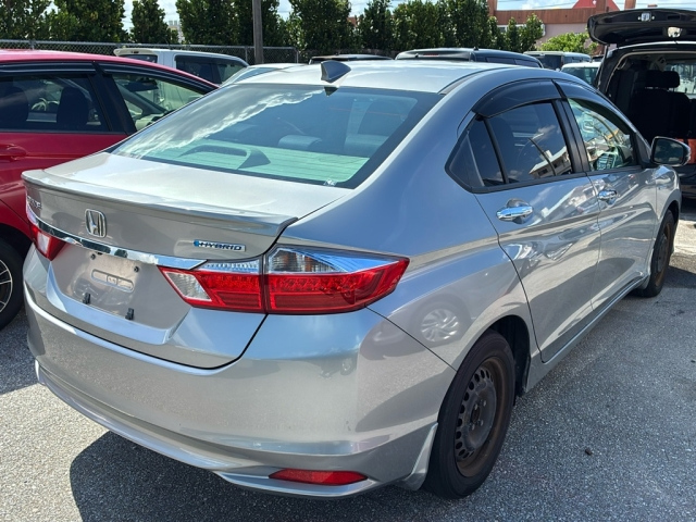 HONDA GRACE 2015