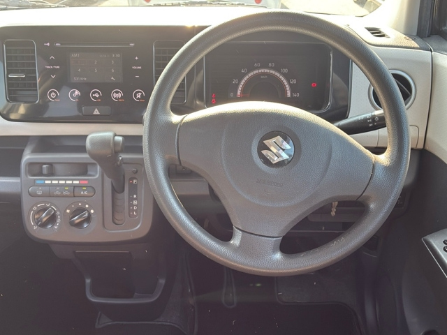 SUZUKI MRWAGON 2011