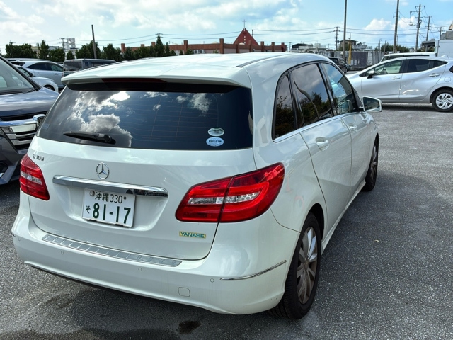 MERCEDES BENZ B CLASS 2014