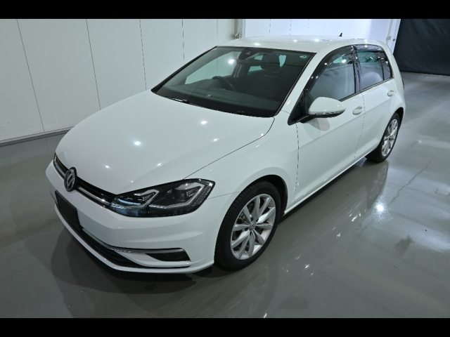 VOLKSWAGEN GOLF 2018