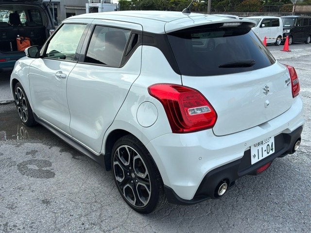 SUZUKI SWIFT 2023
