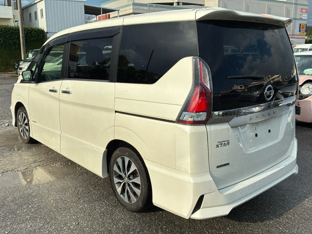 NISSAN SERENA 2019