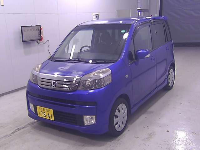 HONDA LIFE 2011