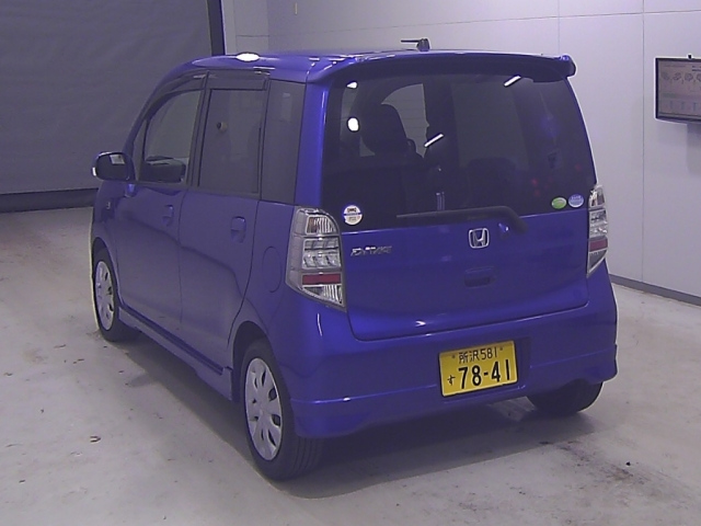 HONDA LIFE 2011