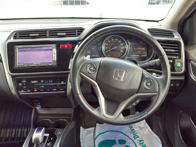 HONDA GRACE 2015