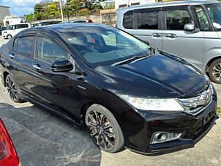 HONDA GRACE 2015