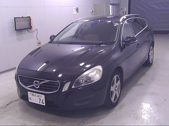 VOLVO V60 2012