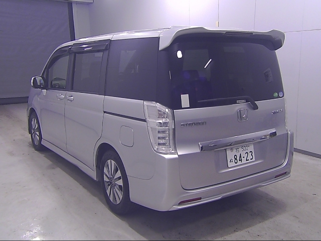 HONDA STEP WAGON 2013