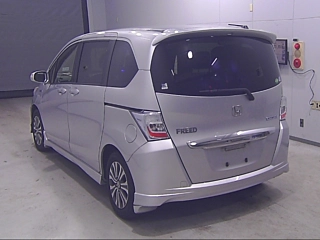 HONDA FREED 2012
