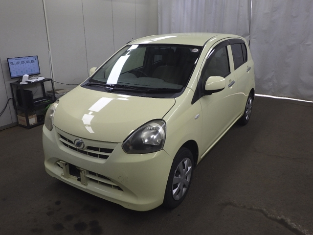 DAIHATSU MIRA E S 2012