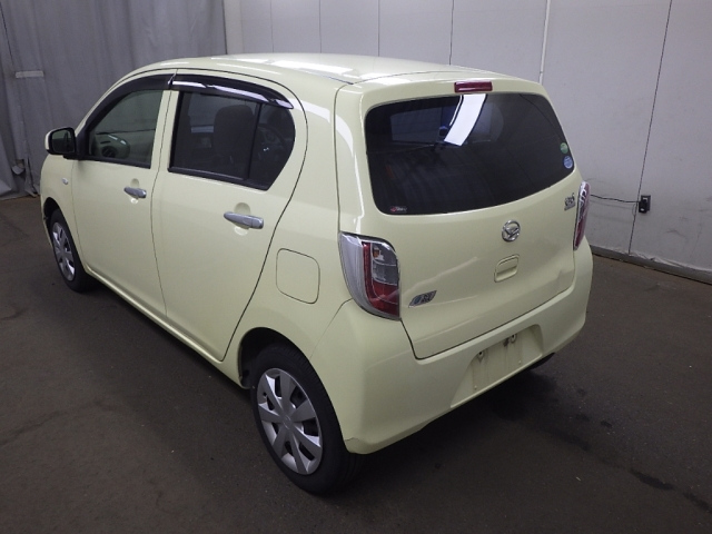 DAIHATSU MIRA E S 2012
