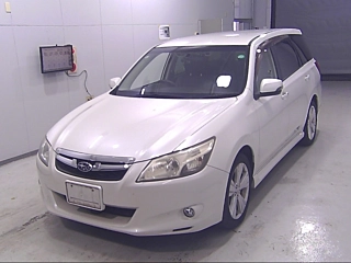 SUBARU EXIGA 2013