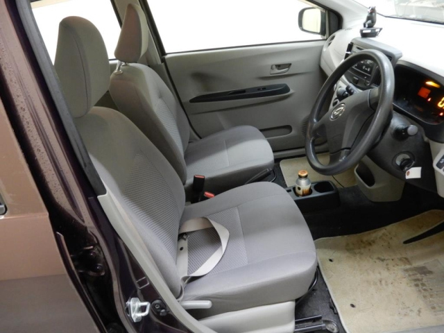 DAIHATSU MIRA E S 2014