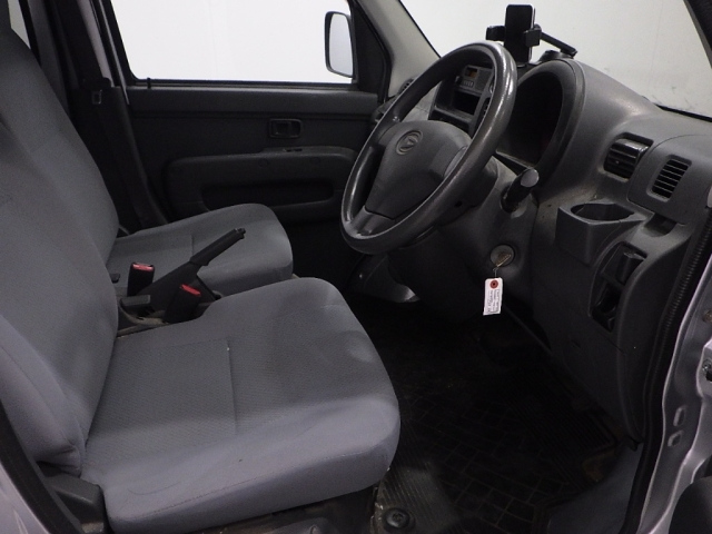 DAIHATSU HIJET VAN 2016