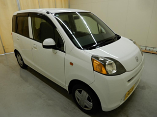 HONDA LIFE 2010