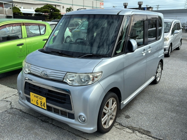 DAIHATSU TANTO 2012
