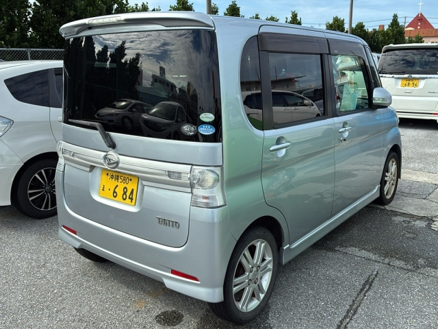 DAIHATSU TANTO 2012