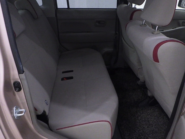TOYOTA PIXIS SPACE 2012