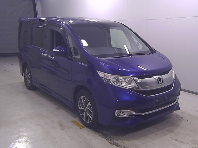 HONDA STEP WAGON 2016