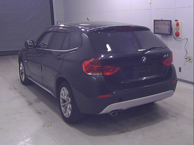BMW X1 2011