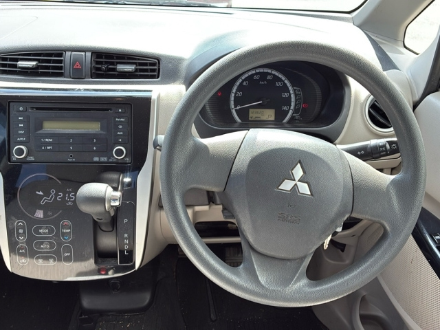 MITSUBISHI EK WAGON 2013