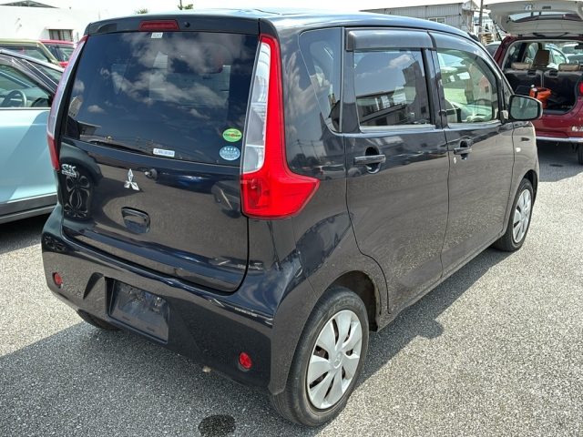 MITSUBISHI EK WAGON 2013