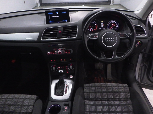 AUDI Q3 2016