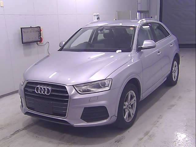 AUDI Q3 2016