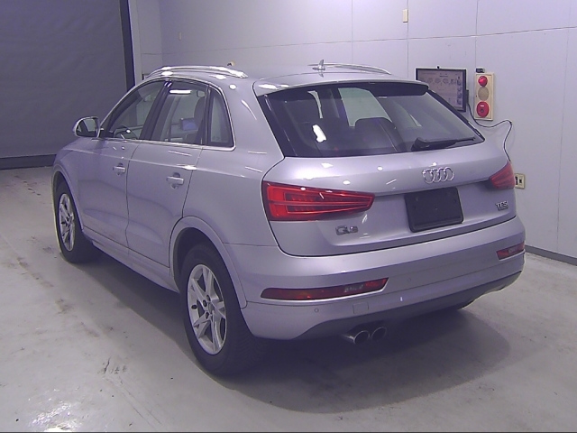 AUDI Q3 2016