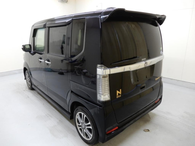 HONDA N BOX 2015