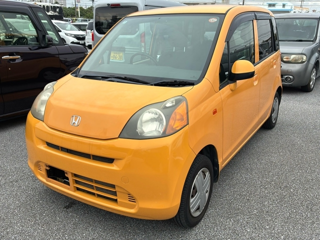 HONDA LIFE 2010