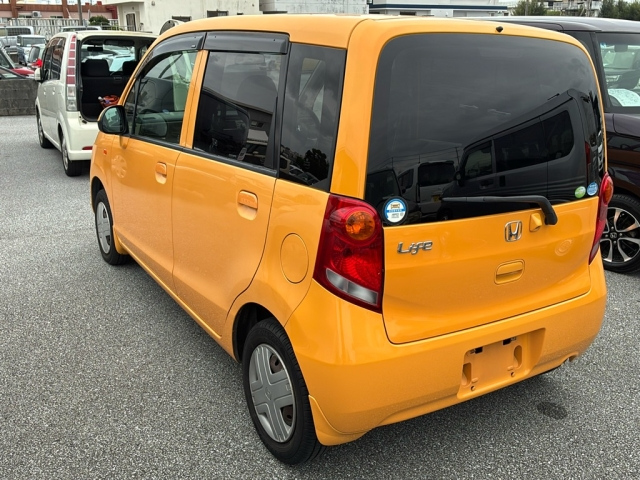 HONDA LIFE 2010