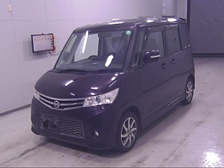 NISSAN ROOX 2012