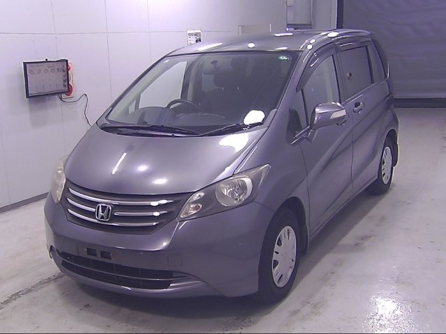 HONDA FREED 2009