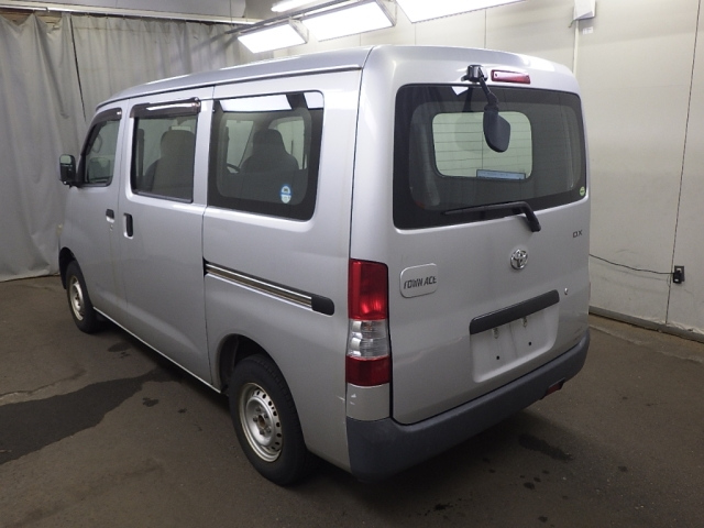 TOYOTA TOWN ACE VAN 2012