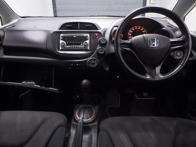 HONDA FIT 2010