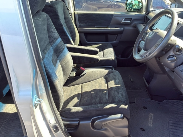 HONDA STEP WAGON 2014