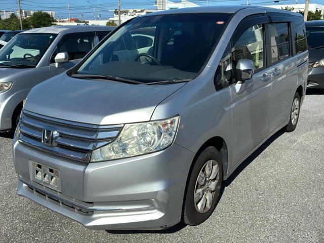 HONDA STEP WAGON 2014