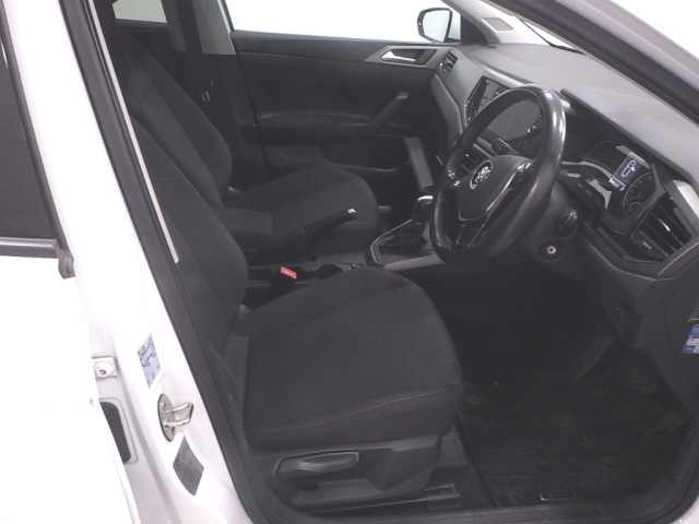 VOLKSWAGEN POLO 2018