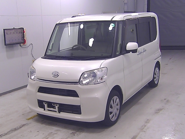 DAIHATSU TANTO 2014