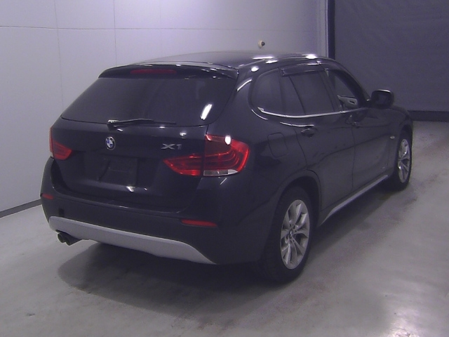 BMW X1 2011