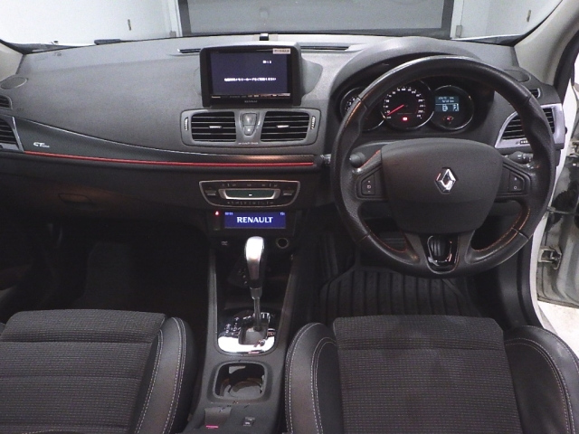 RENAULT MEGANE 2012